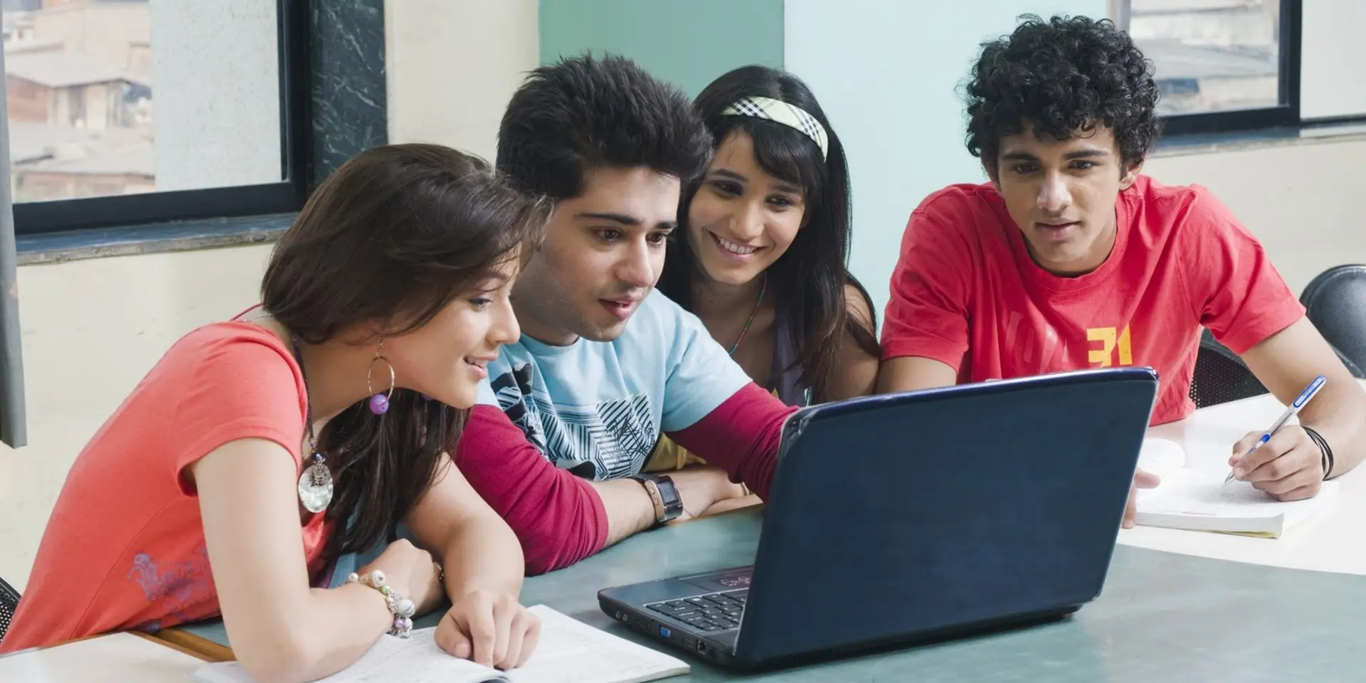 Indian students going abroad for higher studies after 12th grade