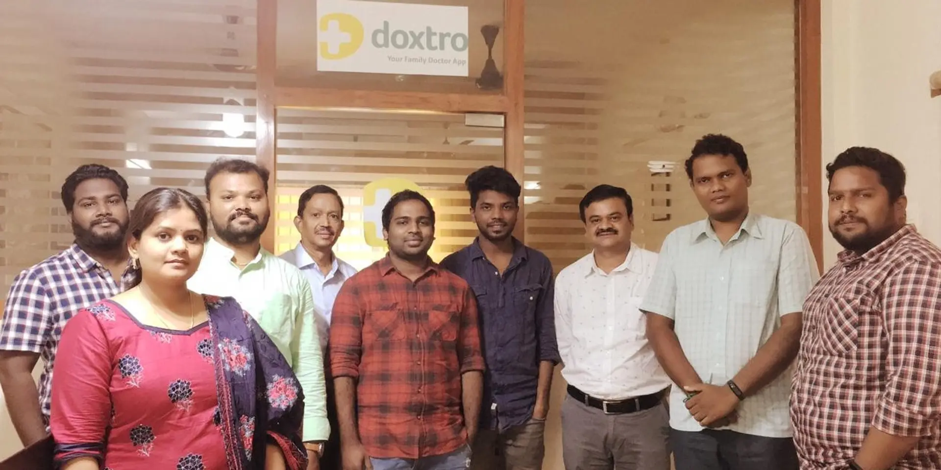 ஆன்லைனில் டாக்டர் அட்வைஸ், மருந்துகள் டோர் டெலிவரி: மருத்துவ புரட்சி செய்யும் செயலி!