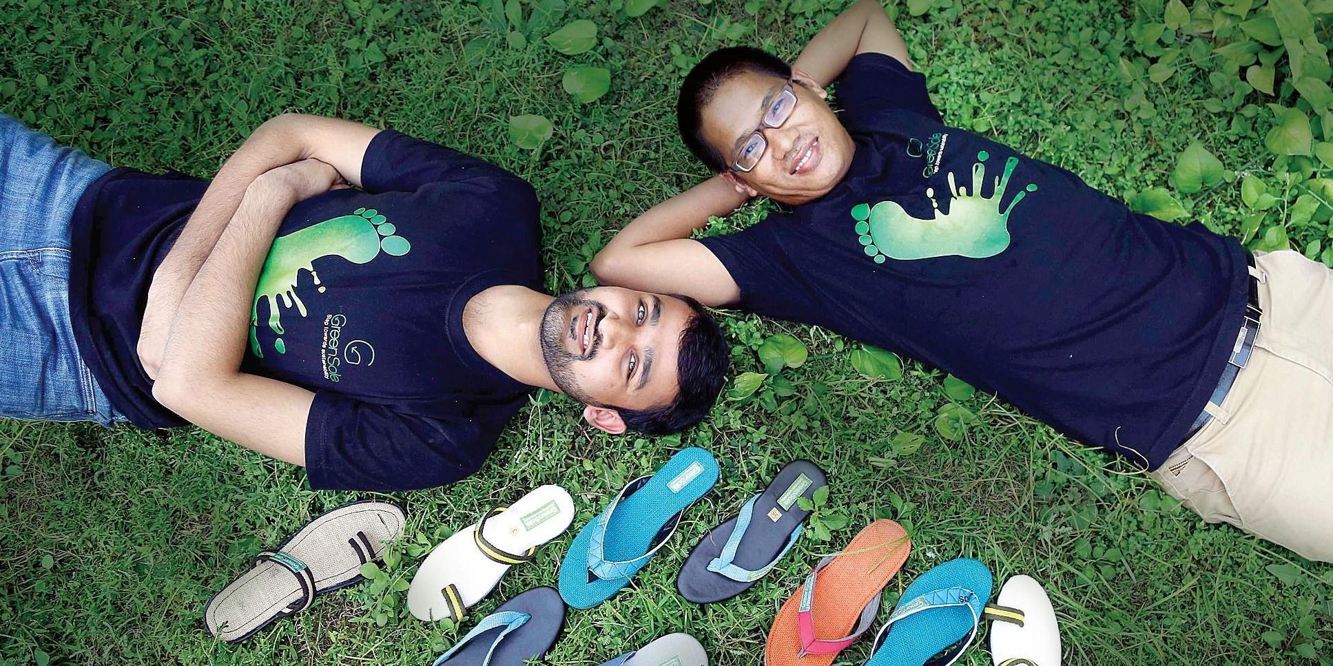 पुराने जूते-चप्पल को नया लुक देकर गरीबों की मदद कर रहे हैं ये दो युवा