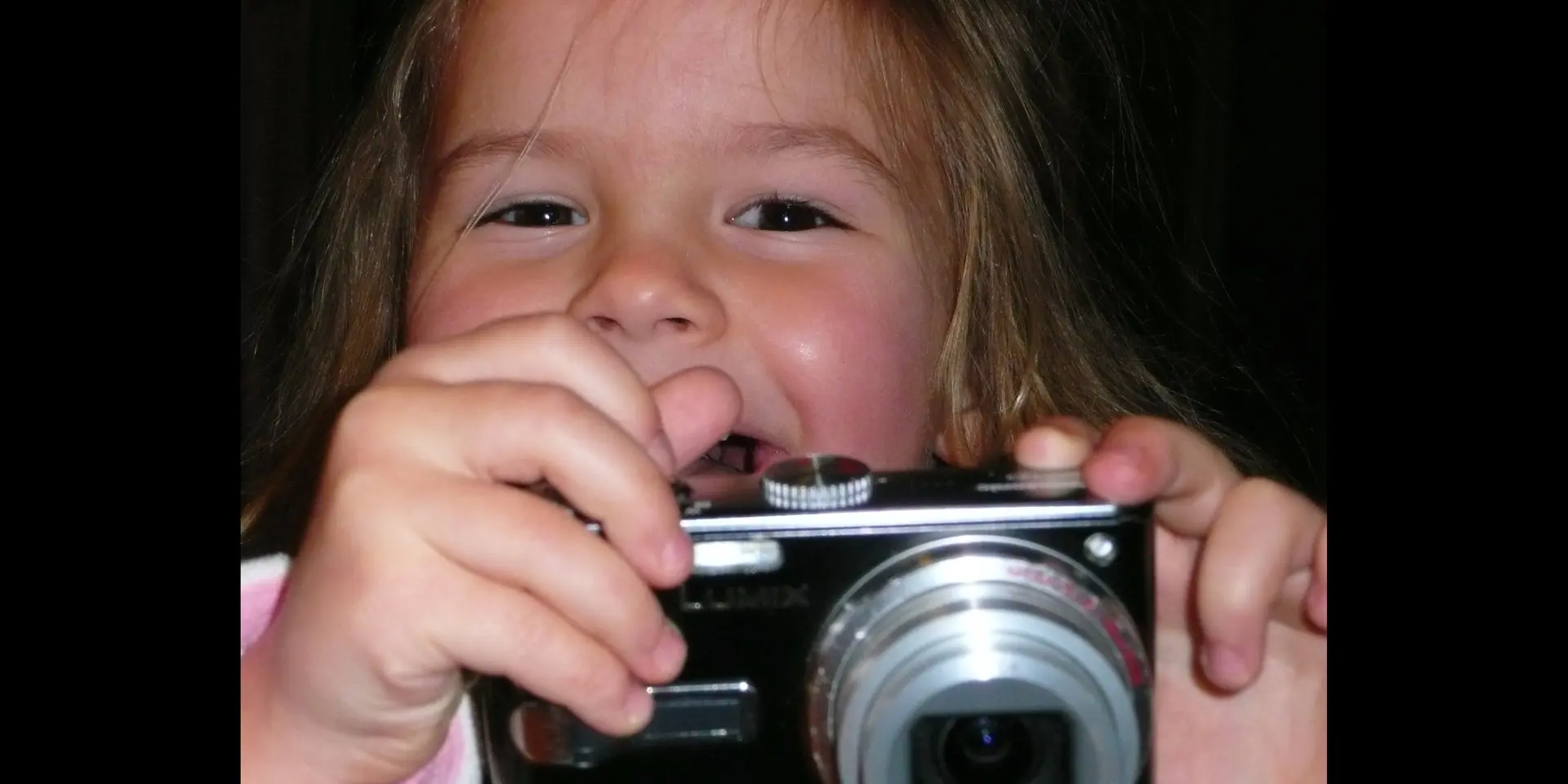 Tips to Successfully Import Files from Camera to Computer and avoid Photo Loss