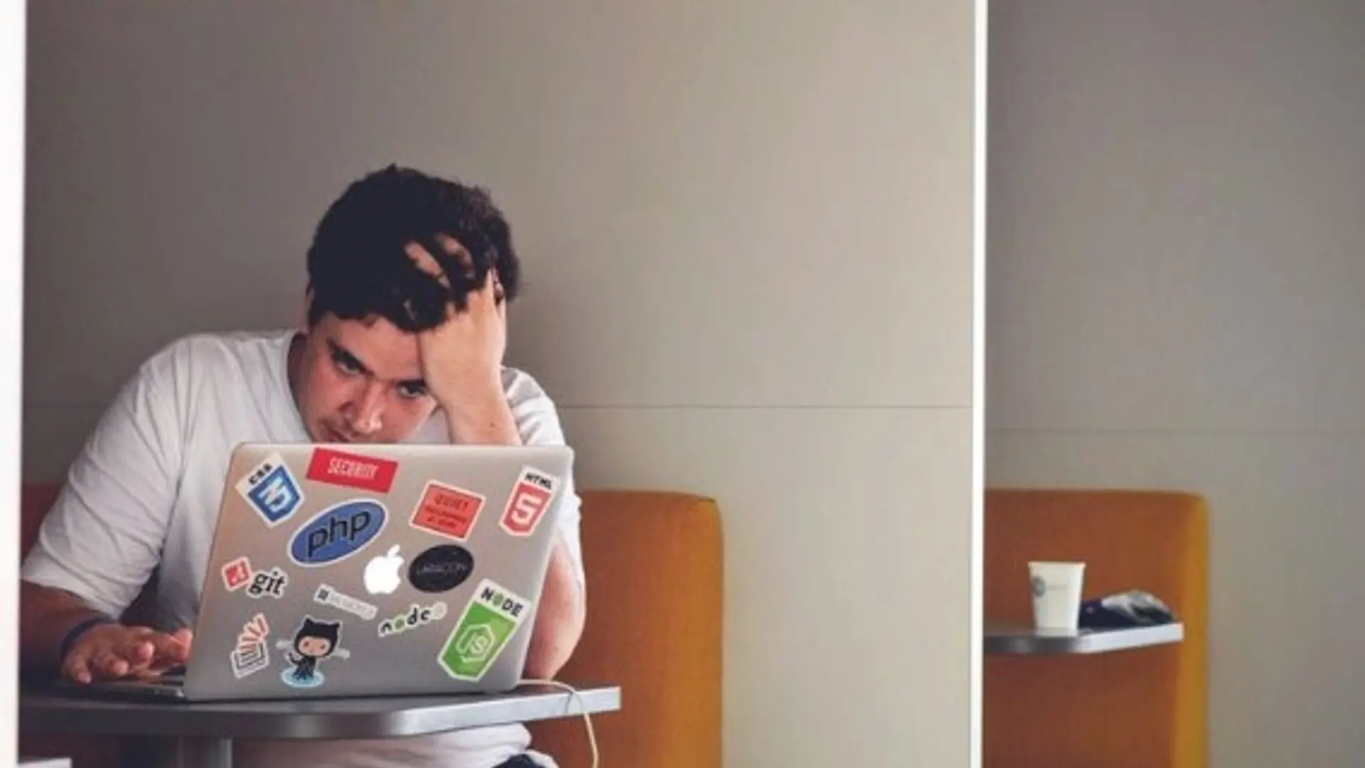 Want to download all links from a site? Try these powerful chrome extensions