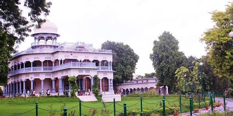 Anand Bhawan Compound