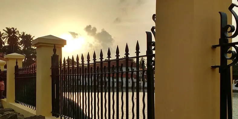 Sunset near the Padmanabhaswamy Temple