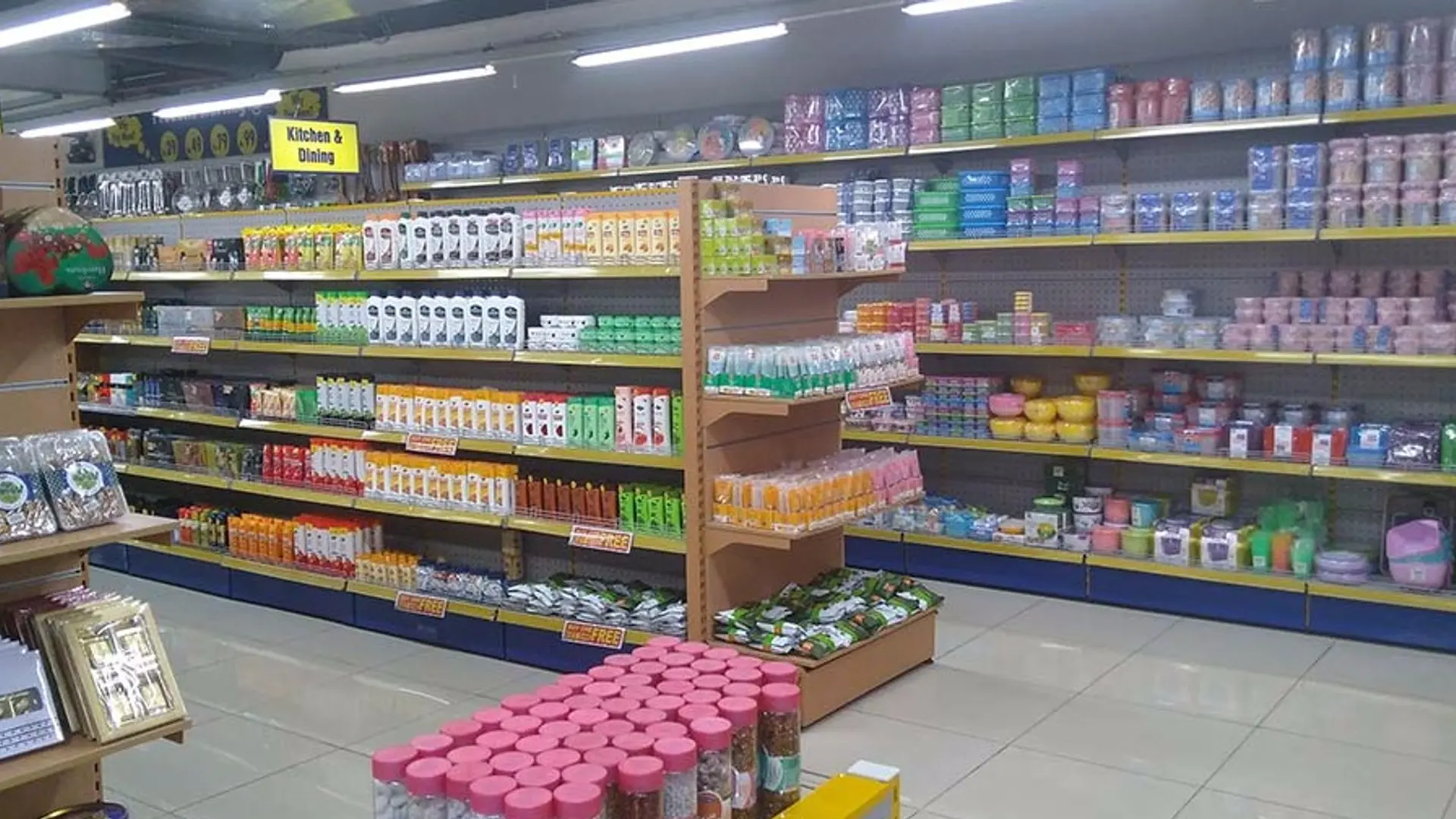 4 Ideas to rejuvenate the customer service in a retail outlet