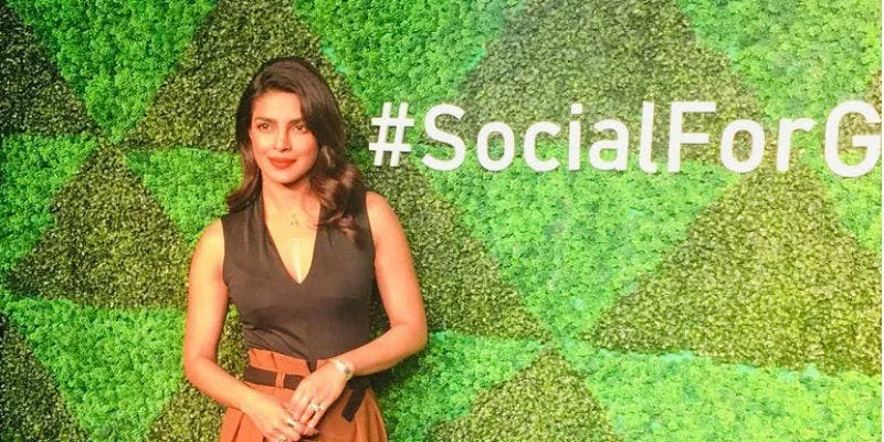 #SocialForGood के दौरान मुंबई में प्रियंका चोपड़ा