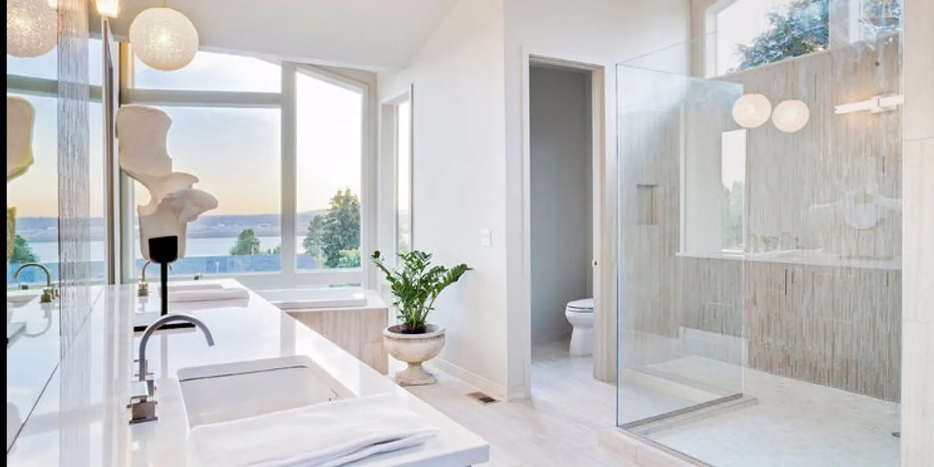 Storefront Doors Incorporates New Smart Glass Technology