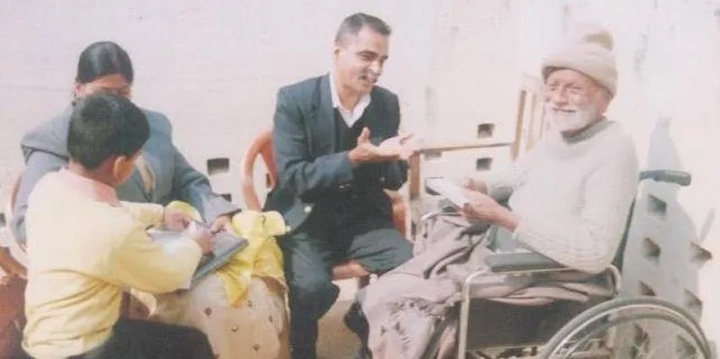 बिस्मिल्लाह खान साहब के साथ शिवनाझ झा और उनका परिवार