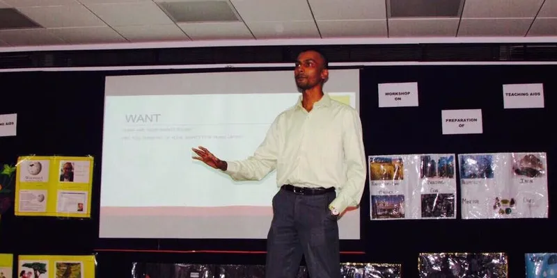 Akshay speaking at a college to promote working on hobbies and passion